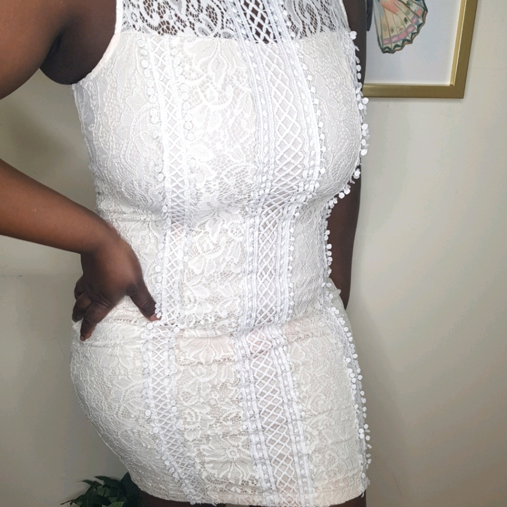 White lace mini dress M/L